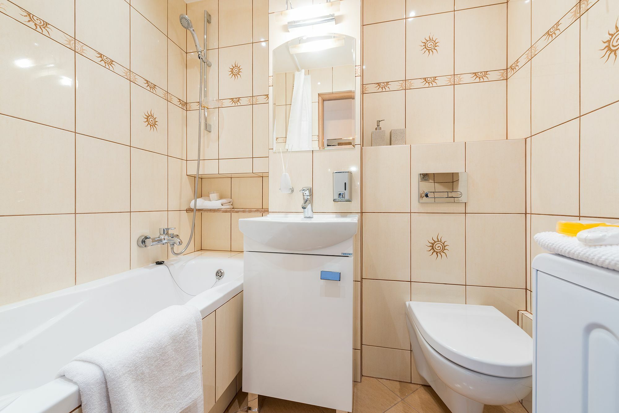 Shortstaypoland Chmielna ワルシャワ エクステリア 写真