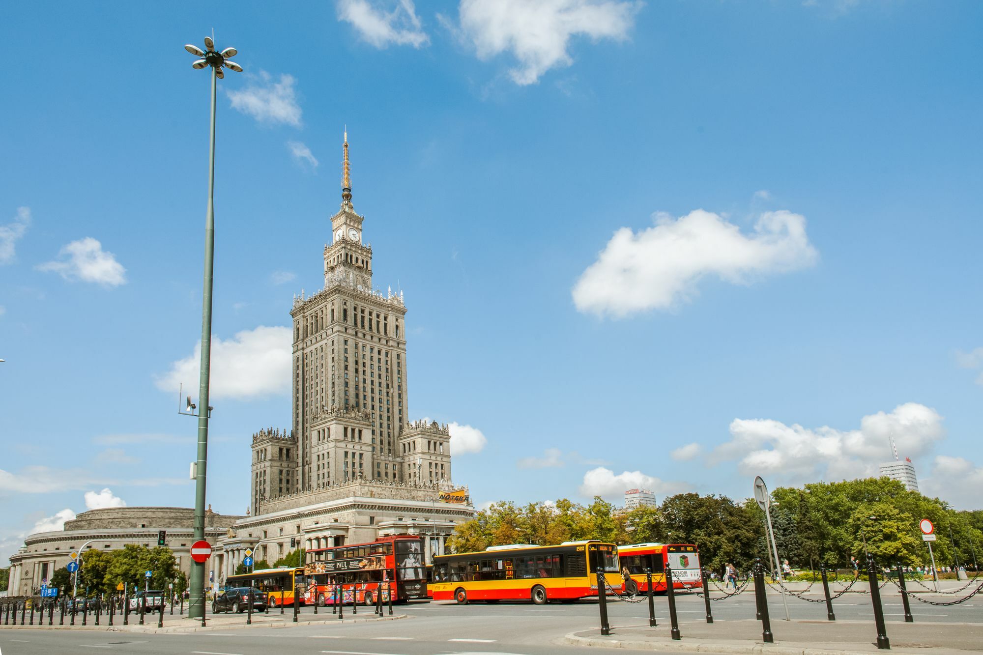 Shortstaypoland Chmielna ワルシャワ エクステリア 写真